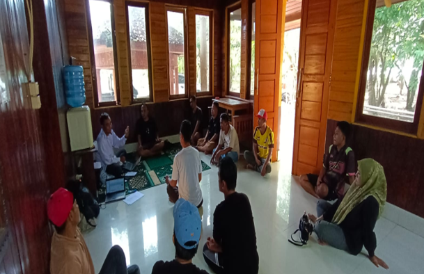 MELAKSANAKAN KOORDINASI DAN SOSIALISASI TERKAIT BANTUAN SARANA USAHA PERIKANAN TANGKAP KEPADA KELOMPOK PENERIMA MANFAAT BANTUAN TAHUN 2025
